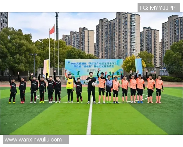 演员心目中的足球偶像与他们的热爱故事分享