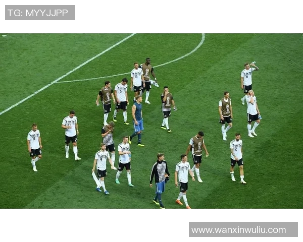 深圳足球队强势领跑最新状态TOP10榜单引发关注